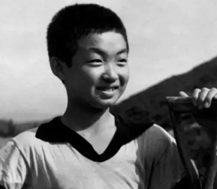 金星是男生還是女生(變性金星人物簡歷)