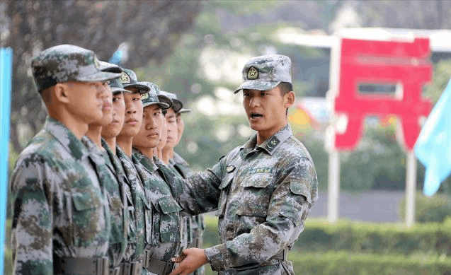 如今當(dāng)兵選擇2年、5年、12年可以拿多少錢？都有哪些優(yōu)勢(shì)？