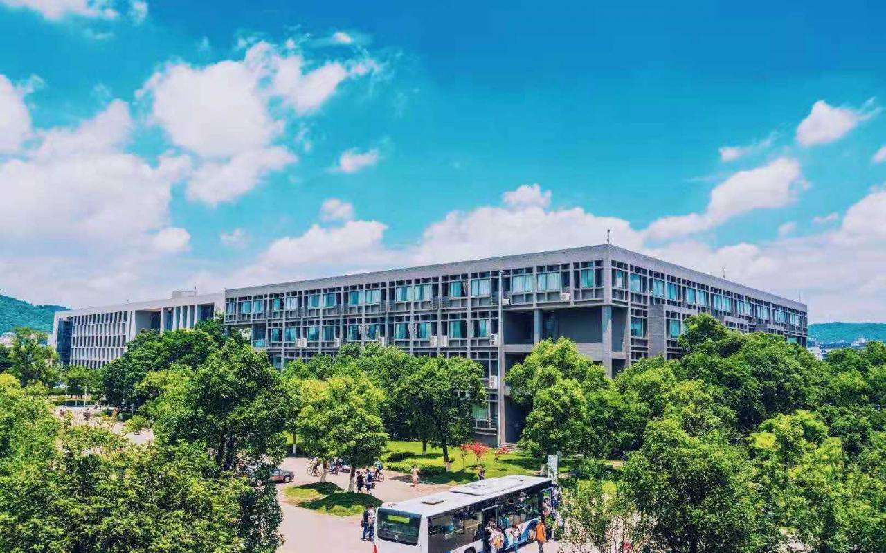 985大學(xué)有哪些學(xué)校(985高校檔次排名大全)