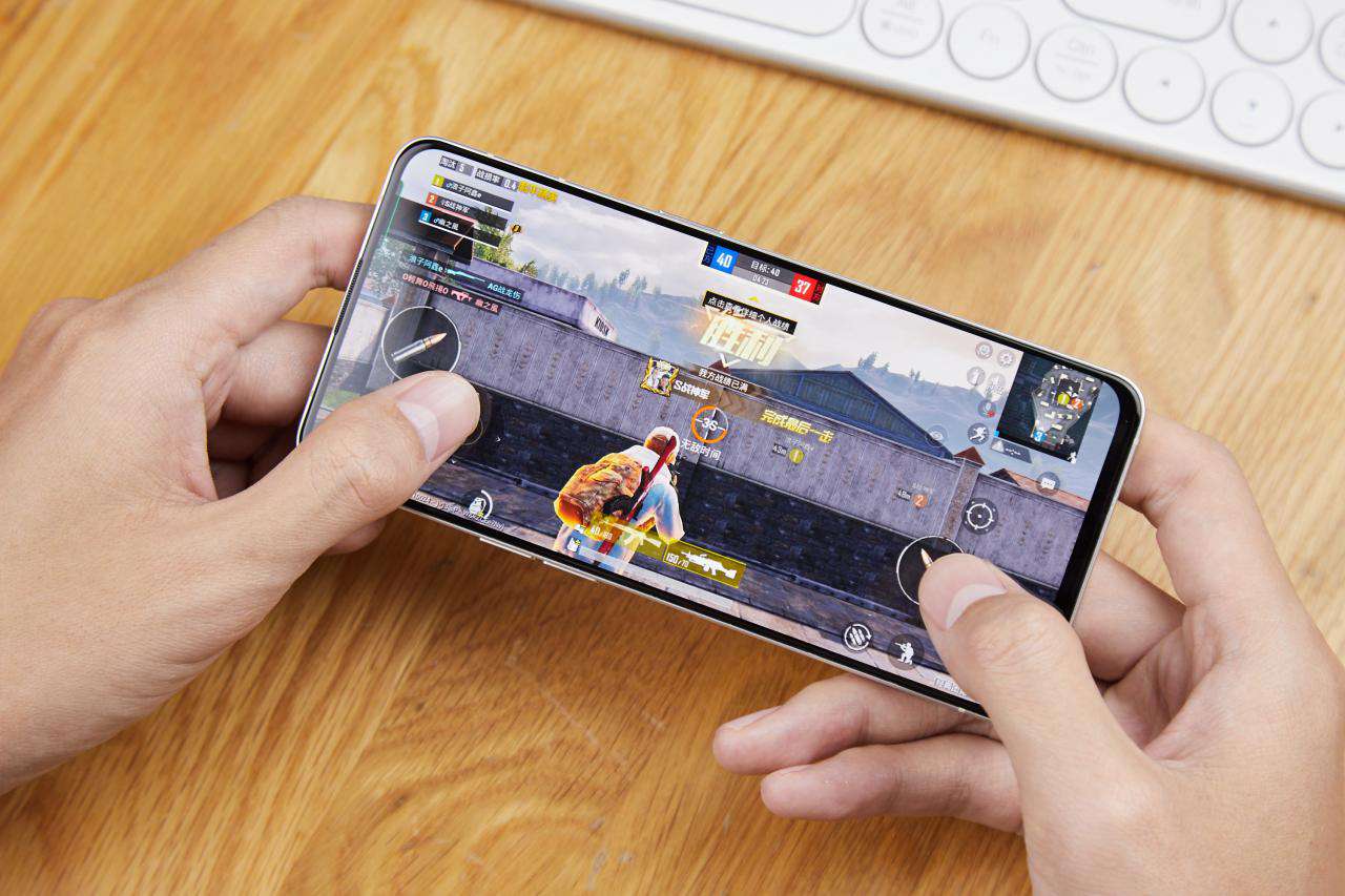 opporeno7值得入手嗎(OPPO Reno7手機(jī)使用體驗(yàn))