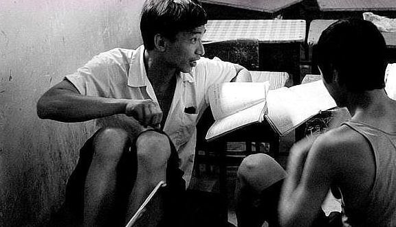 恢復(fù)高考是哪一年(恢復(fù)高考最早是誰提出的)