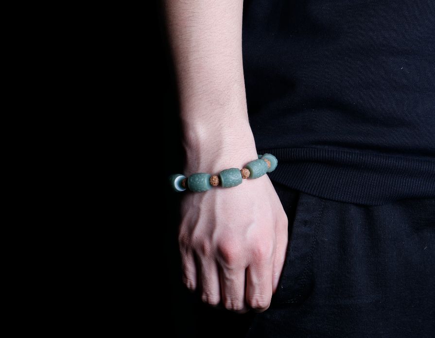 帶手串的男人好惡心(男人戴手鏈忌諱)