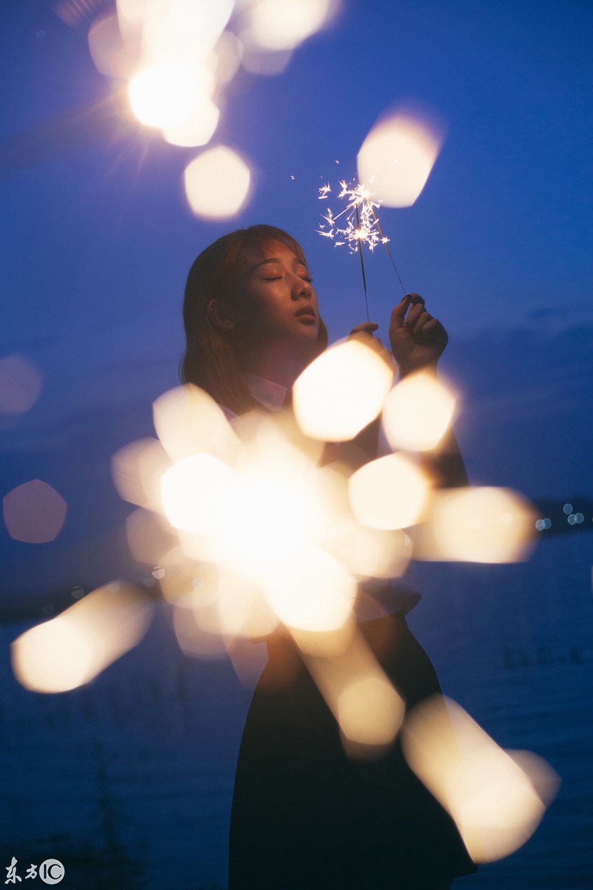 女生仙女棒坐著使用方法 仙女棒是插在哪的