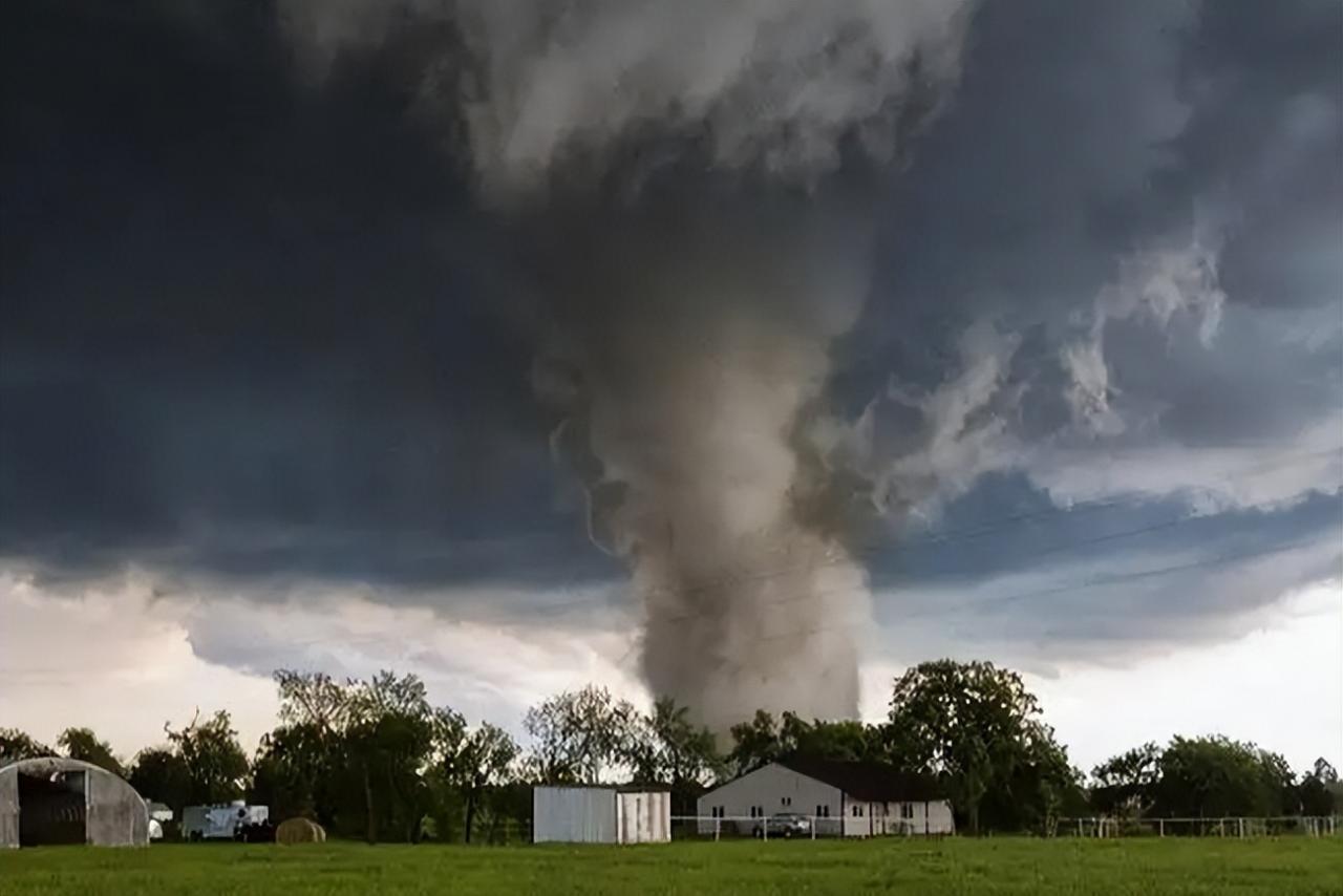 十三級大風有多大威力(大風最高多少級)