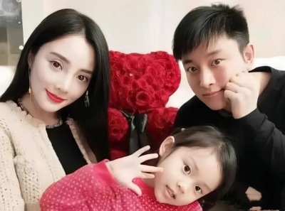 賈乃亮和李小璐復合了嗎(賈乃亮李小璐為什么離了婚)