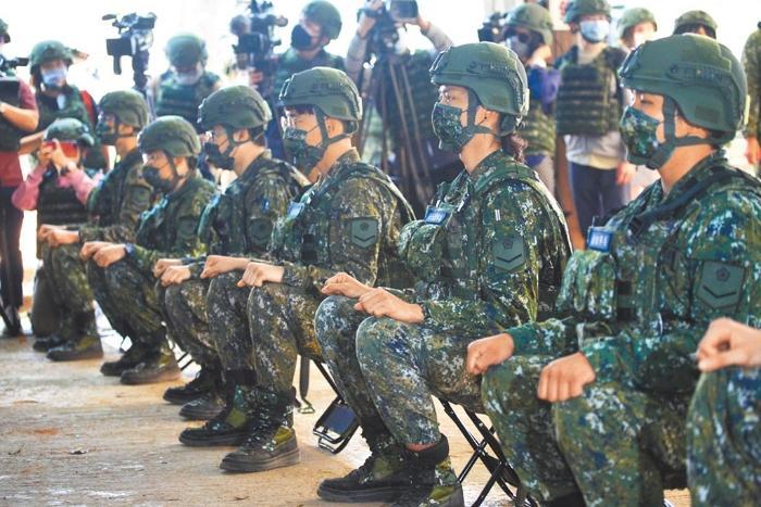 為什么臺灣強制服兵役(為什么國外強制服兵役)