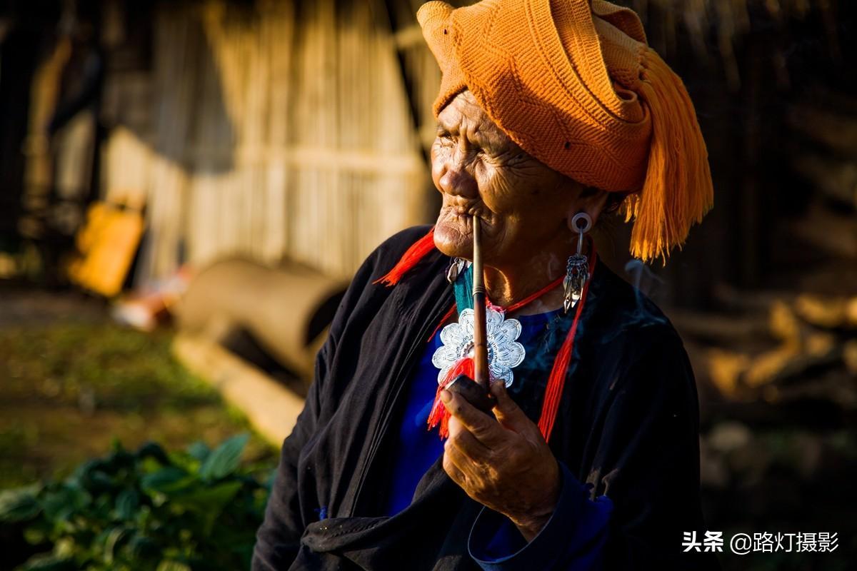中國最后一個原始部落在哪里(云南省原始部落女人住樹上)