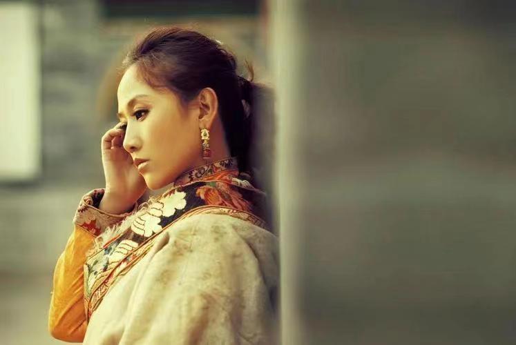藏族女歌手名單央金蘭澤(中國好聲音藏族女歌手名單)