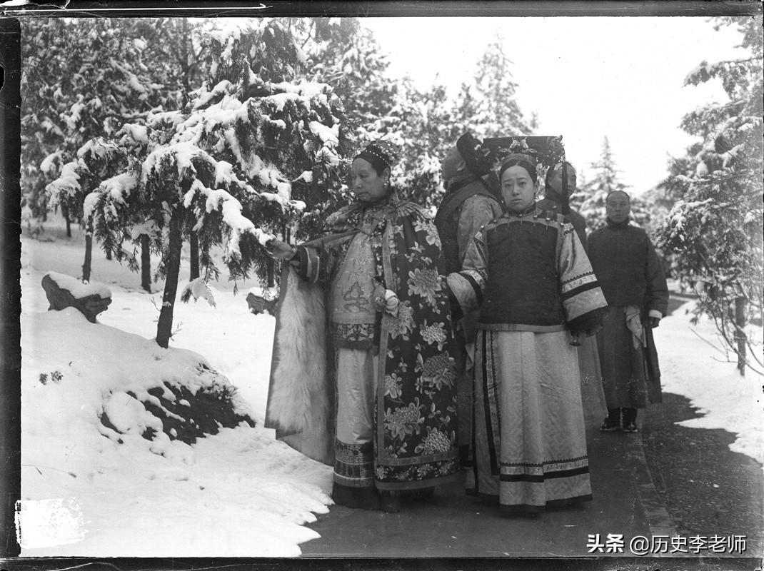 慈禧是誰的皇后(慈禧太后十八歲照片)