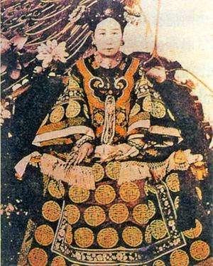 慈禧是誰的皇后入宮(慈禧太后是誰的妻子)