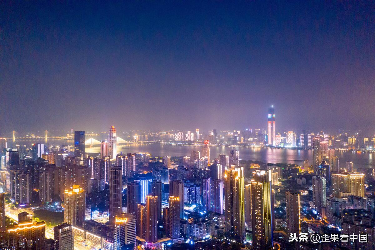 中國十大最有錢城市(2021中國最有錢的城市)