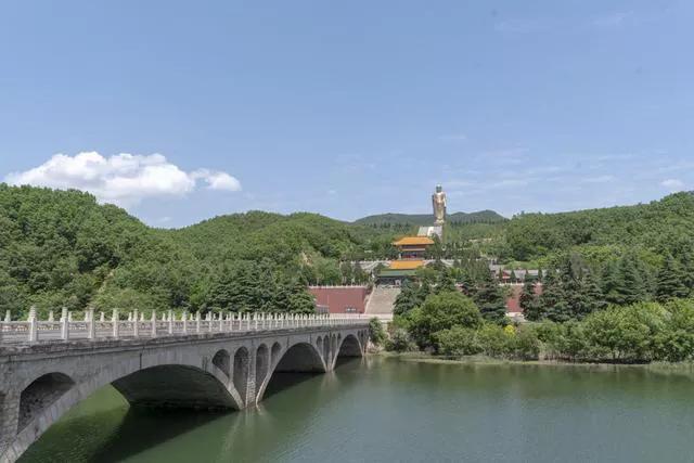 平頂山人口2021總?cè)藬?shù)口(平頂山人承受太多 )