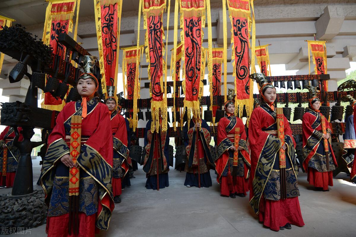 小學(xué)生歌頌國慶節(jié)的現(xiàn)代詩歌:2022適合國慶節(jié)朗誦的詩歌【最新推薦】