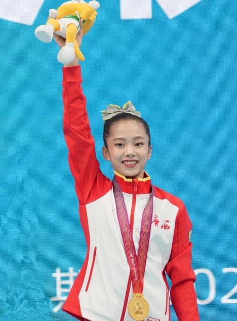 東京奧運會中國體操美女(中國顏值高的女運動員)