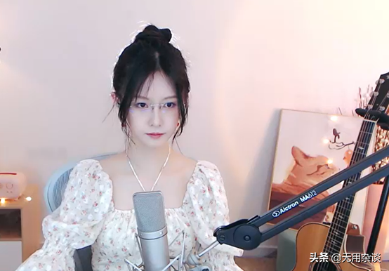 斗魚阿冷怎么涼的(斗魚阿冷2021不火了)