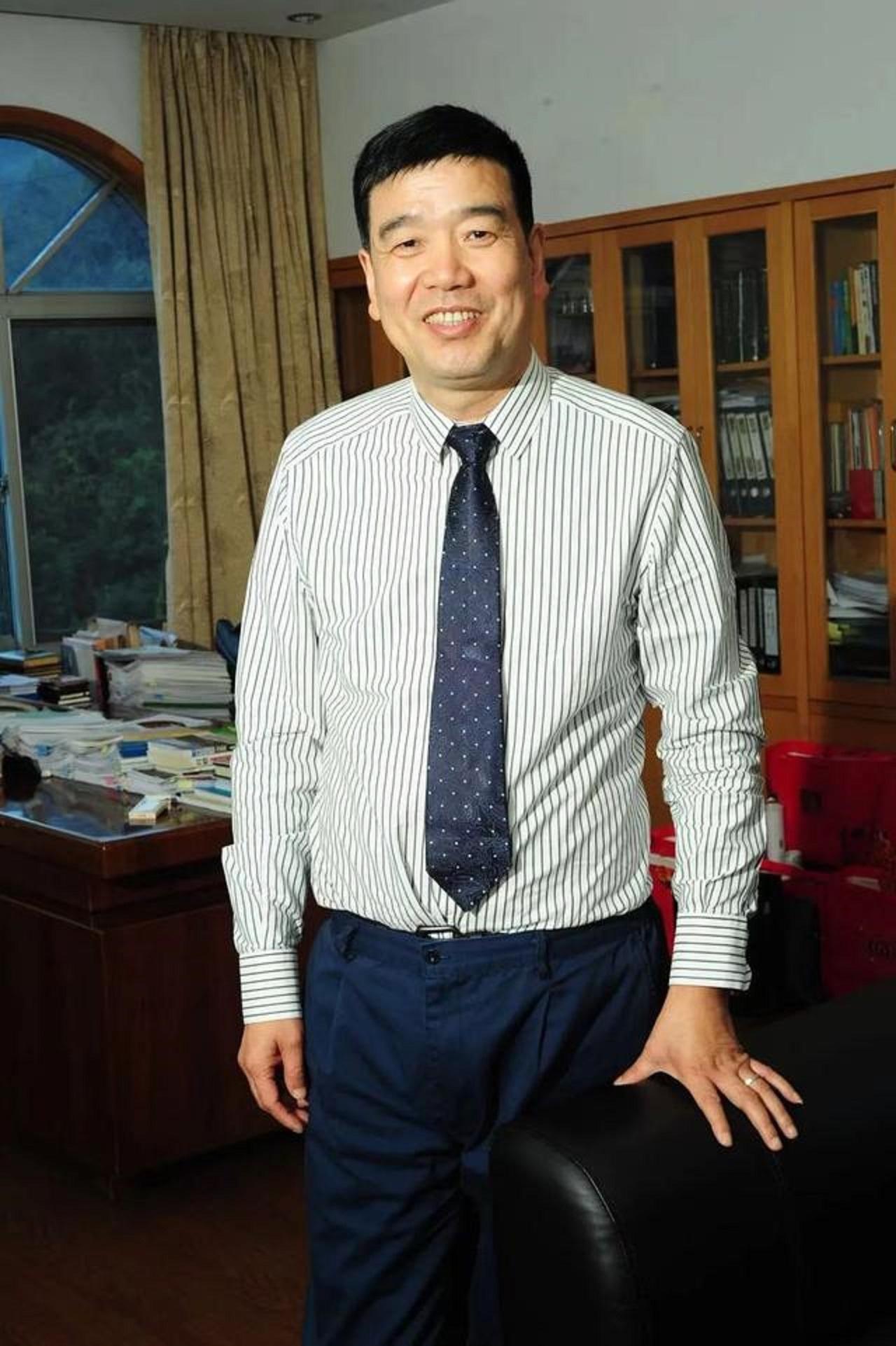 寧波首富是誰(shuí)(寧波首富排行榜2021最新排名)