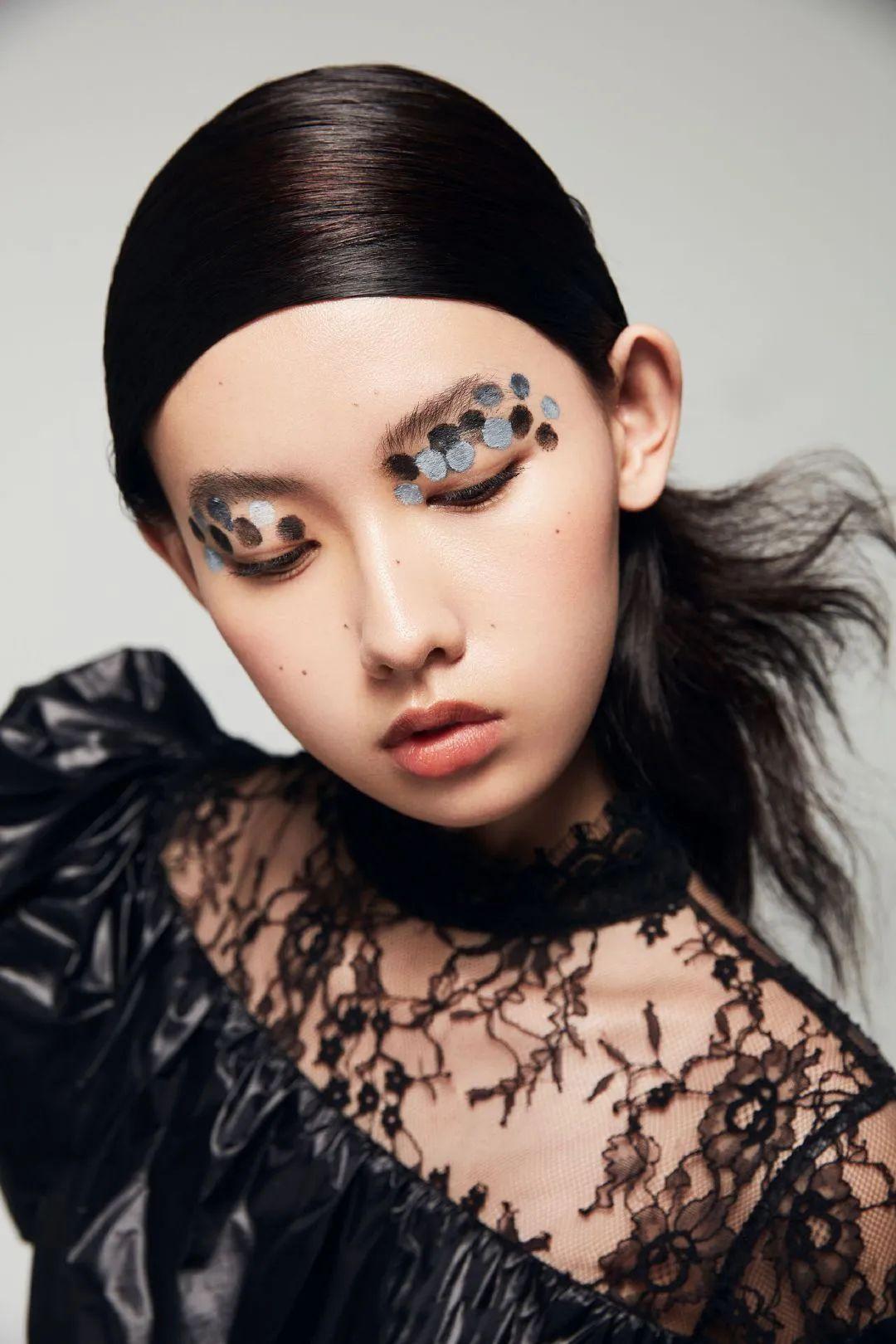 大模特和小模特的區(qū)別(當(dāng)模特需要什么條件)