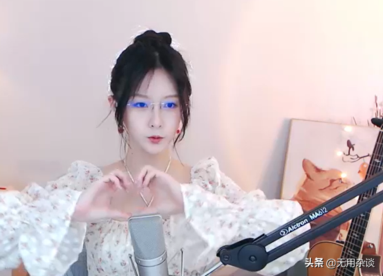 斗魚阿冷怎么涼的(斗魚阿冷2021不火了)