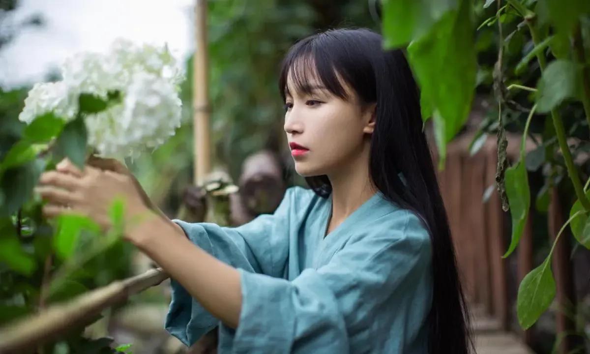 抖音最火的人排行前100名(抖音近期火起來的人)