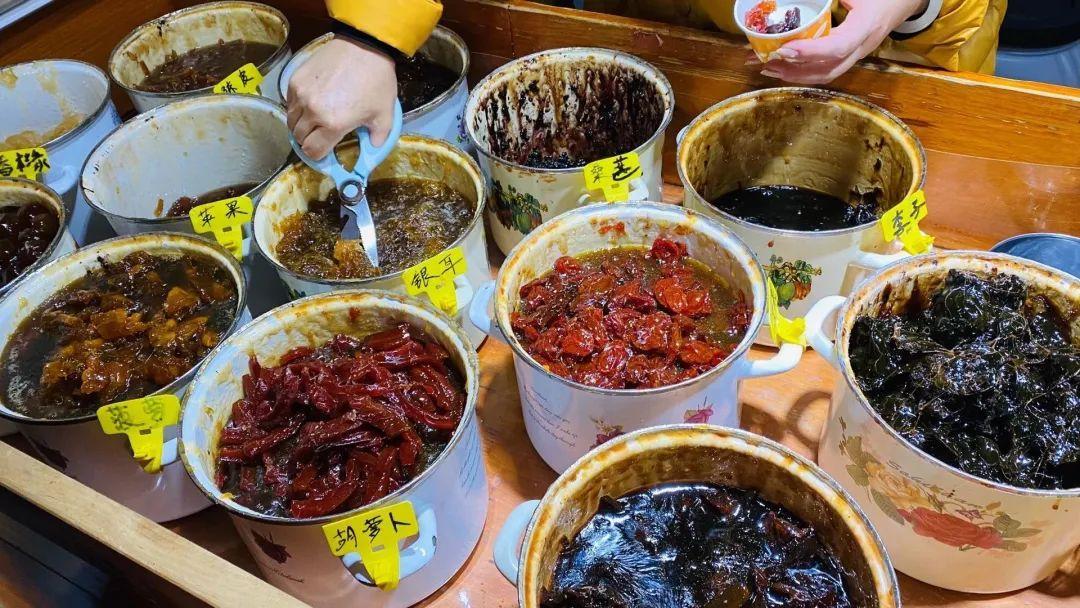 麗江特產哪些最值得買(麗江必吃美食排名)