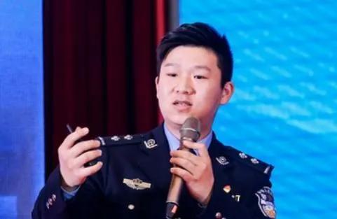 抖音粉絲最多的人排行2021(2021年抖音千萬網紅有幾個 )