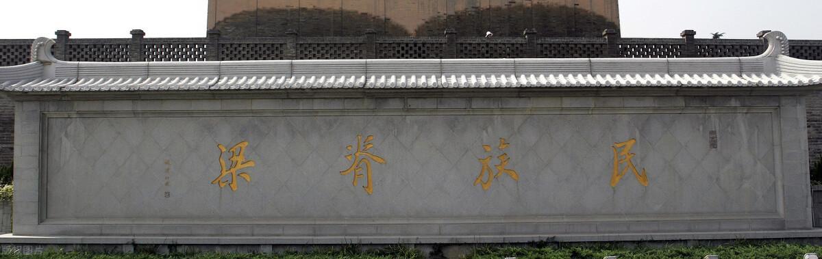 小學(xué)生歌頌國慶節(jié)的現(xiàn)代詩歌:2022適合國慶節(jié)朗誦的詩歌【最新推薦】