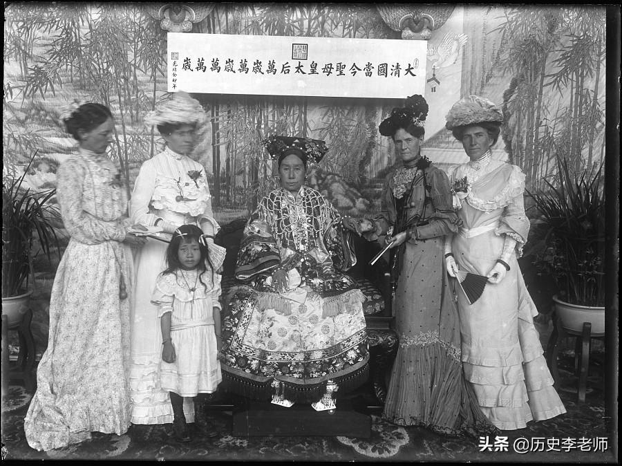 慈禧是誰的皇后(慈禧太后十八歲照片)