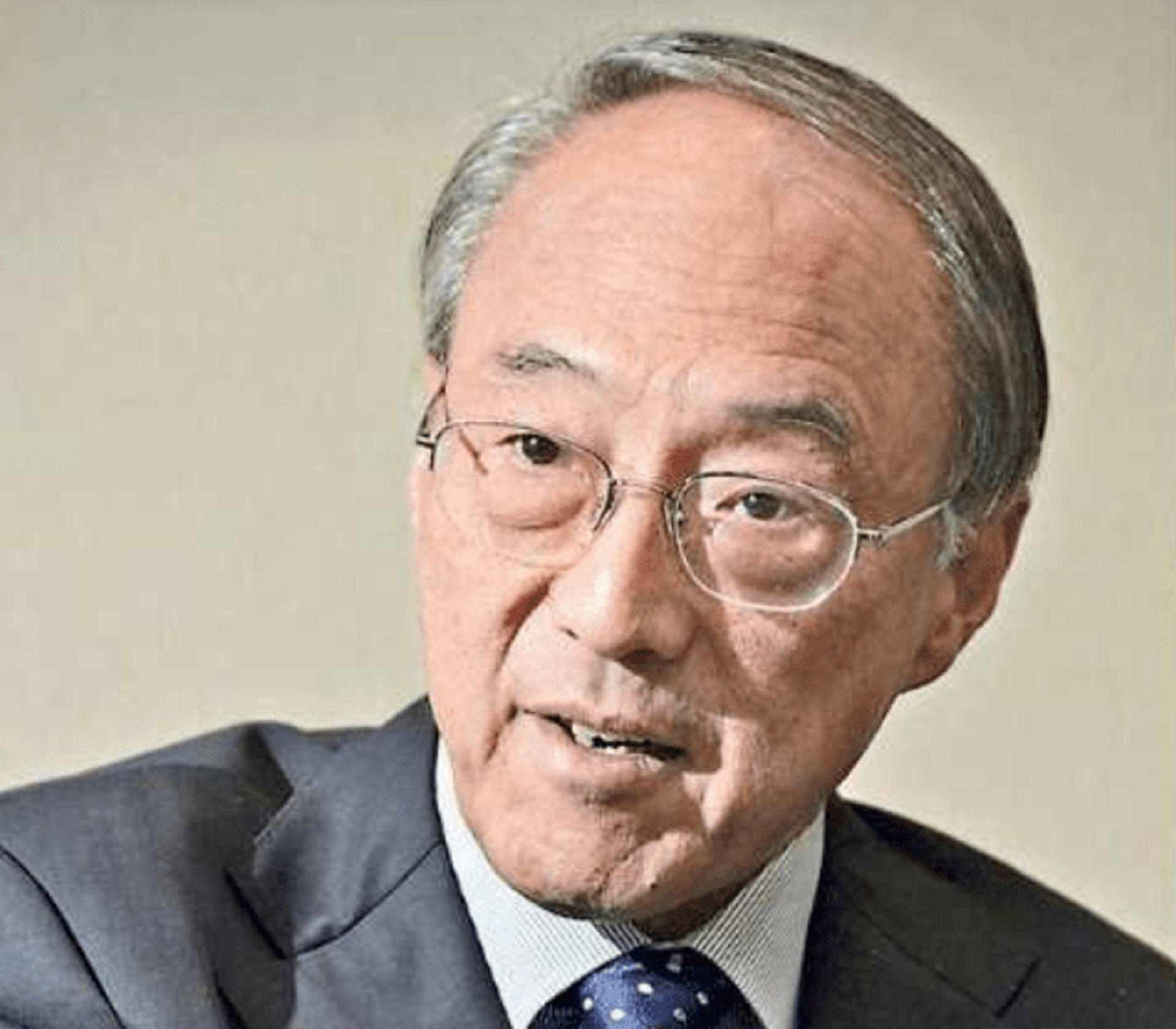 董建成簡(jiǎn)歷(香港董建成個(gè)人資料簡(jiǎn)介)