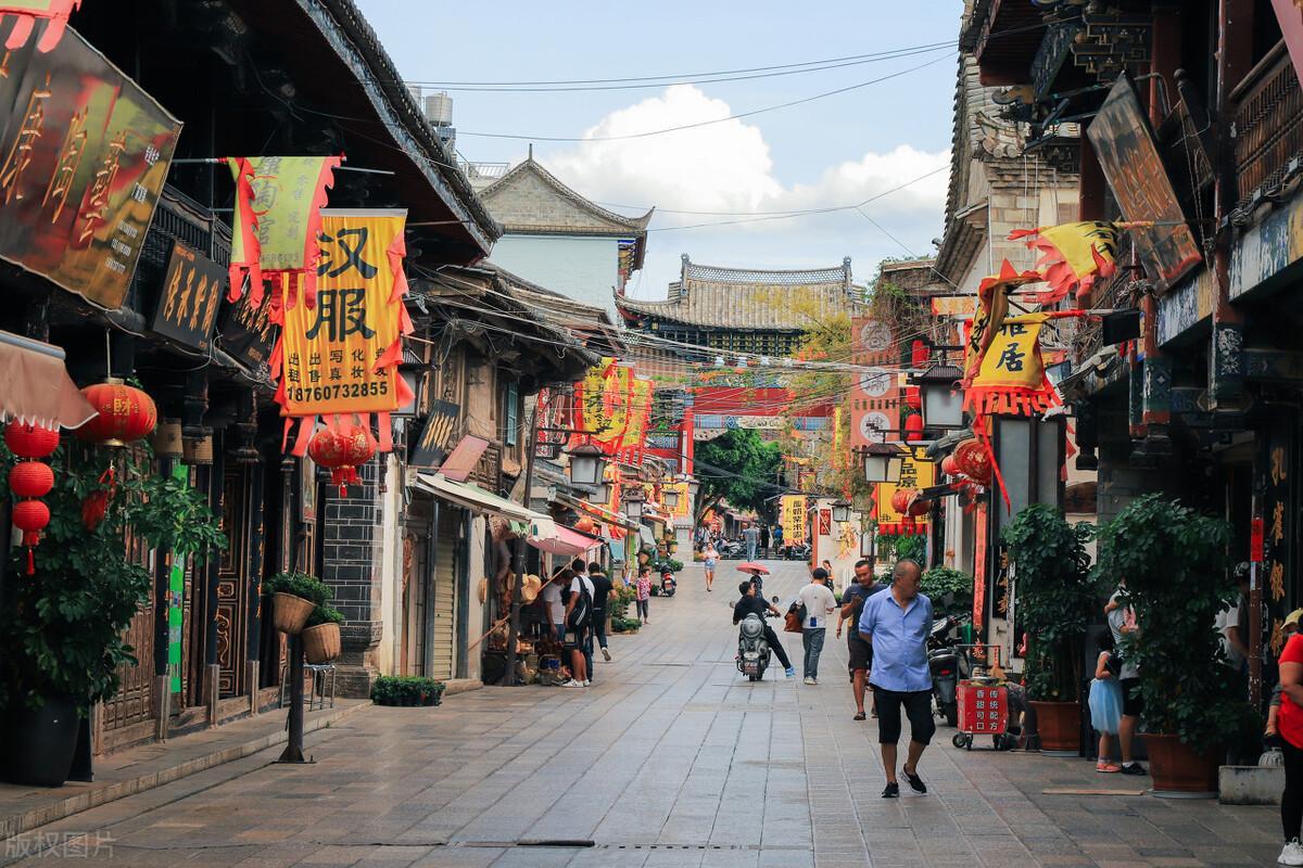 中國最宜居的小縣城(中國最適合養老的十個城市)