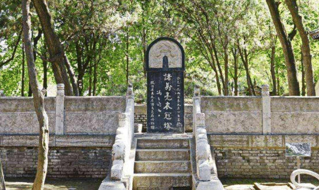 劉培中怎么知道自己是劉伯溫轉世(曾仕強的恩師劉培中)